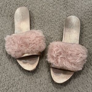 Loeffler Randall pink fur slides size 8.5